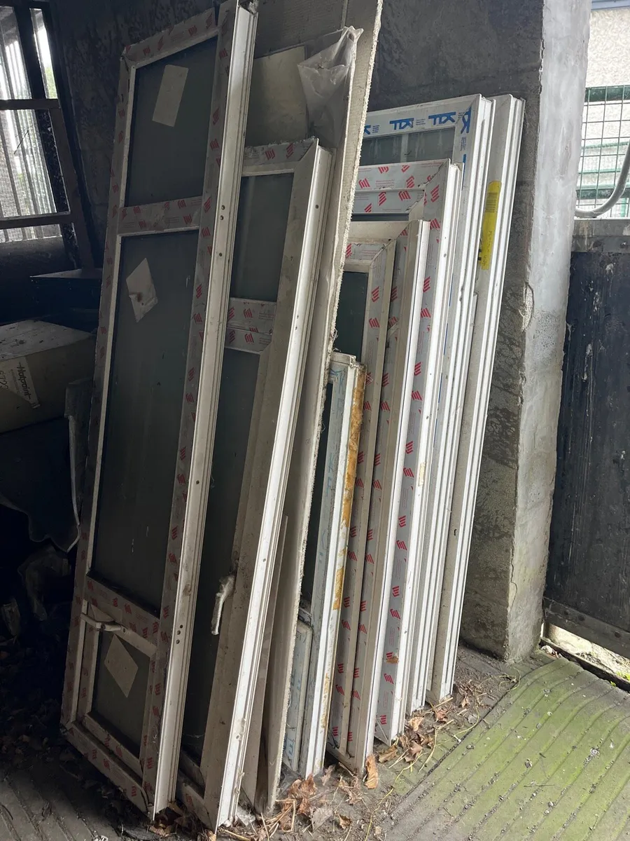 Various Windows Job Lot - Image 1