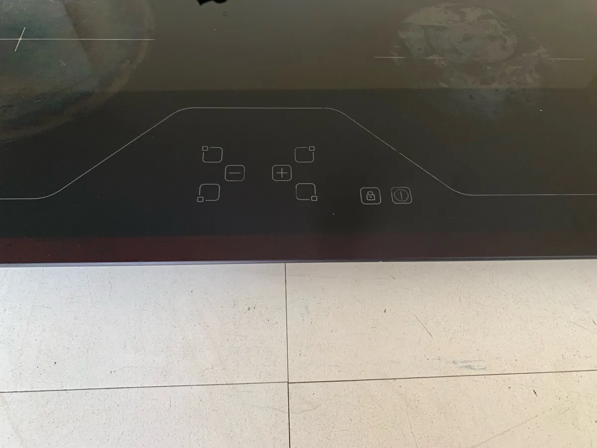 Ceramic Hob - Image 3