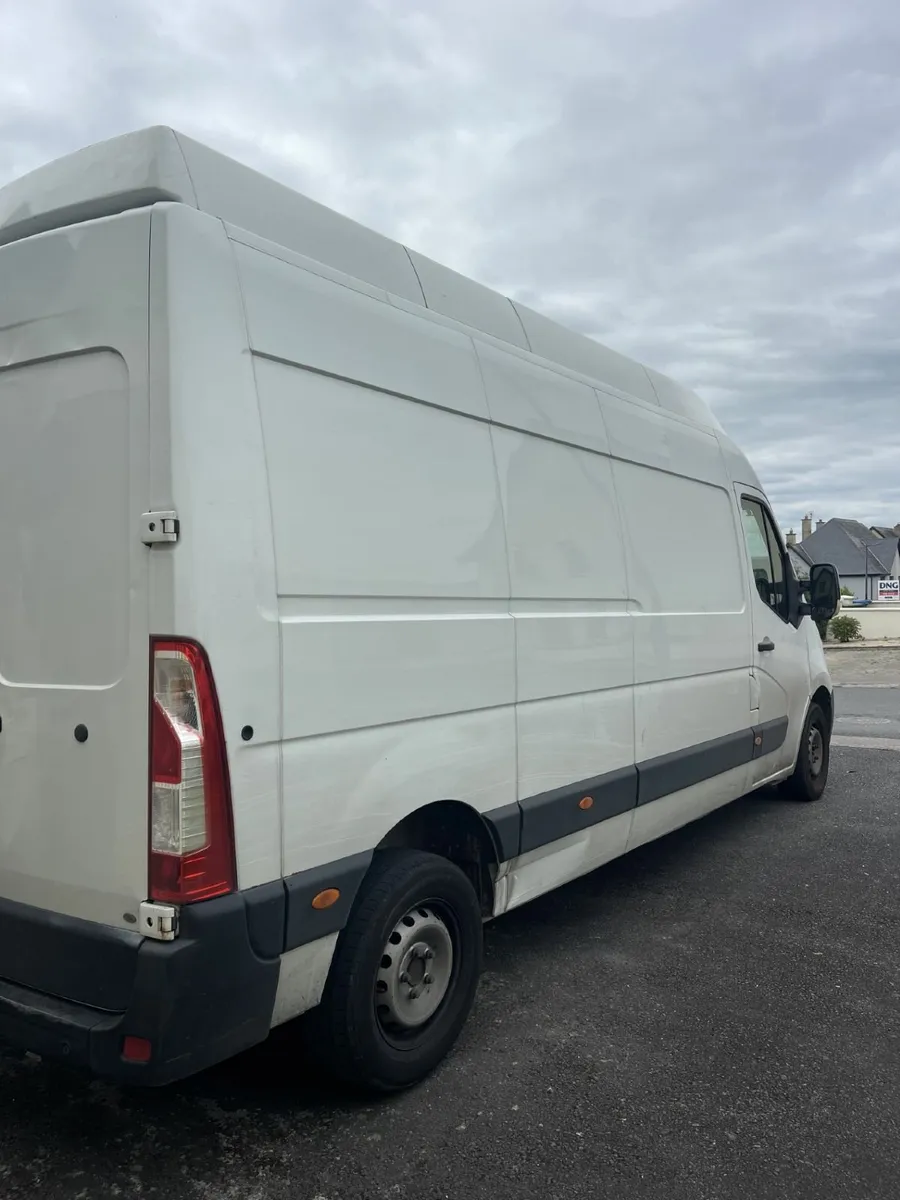 Renault Master 2015 - Image 4