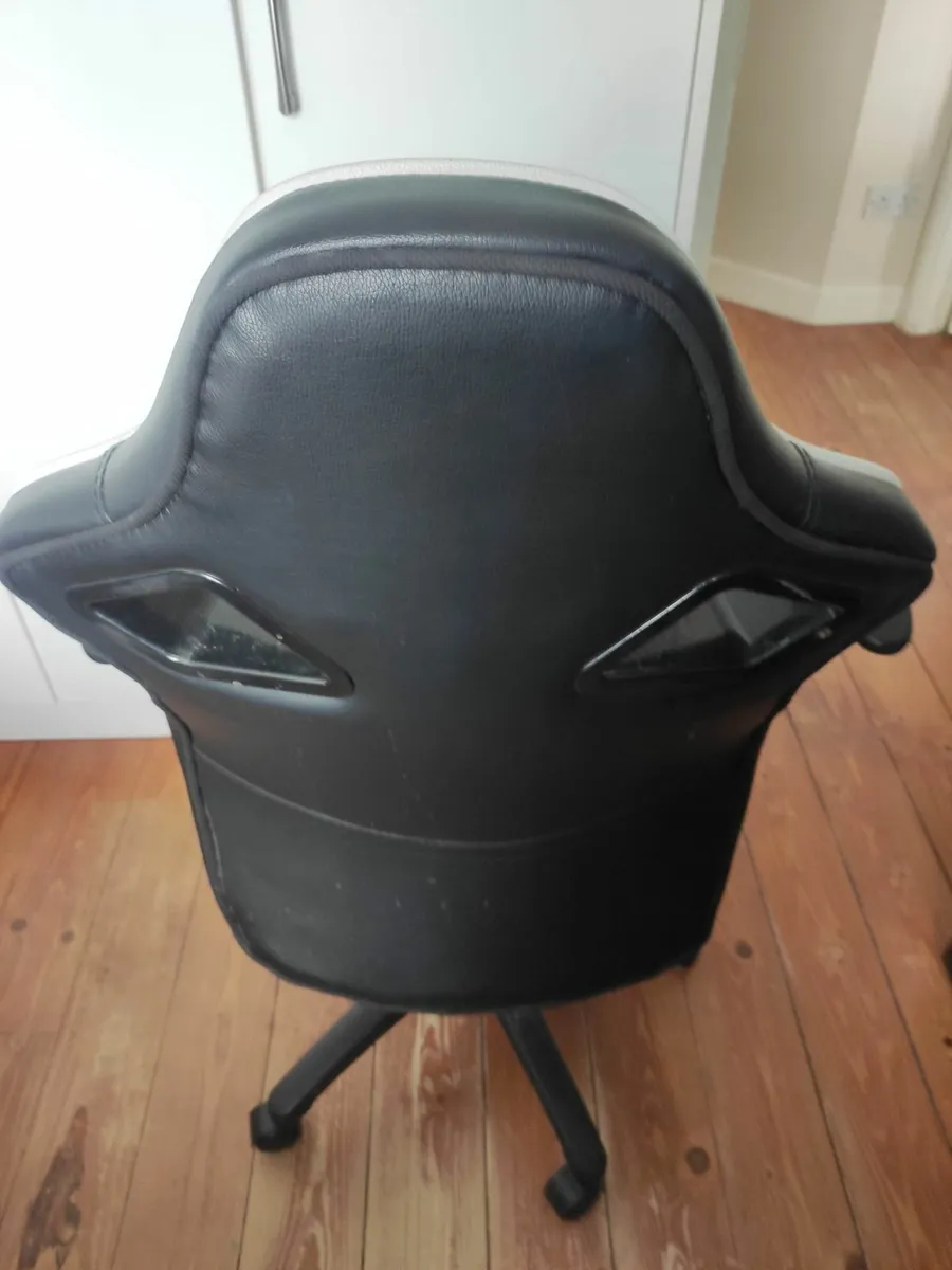 Office Chair - Image 2