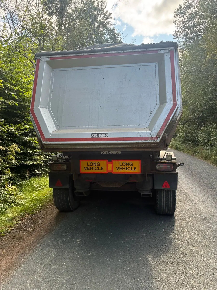 Truck - Image 4