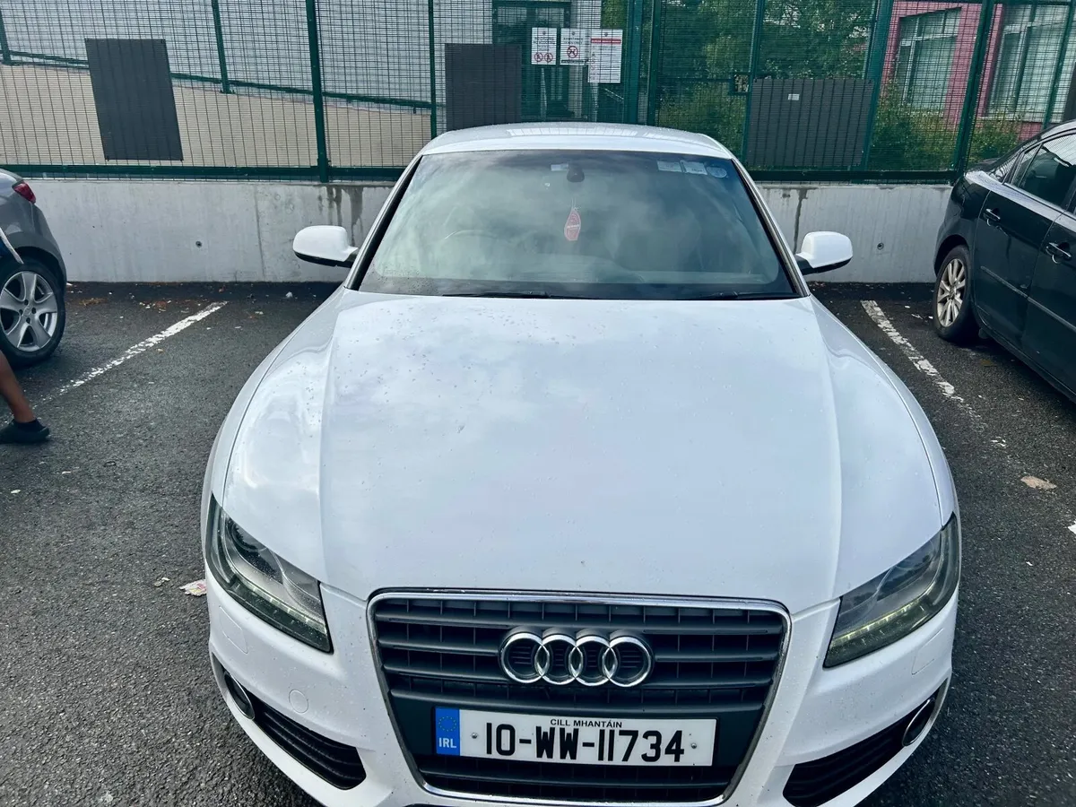 Audi A5 2010 - Image 1