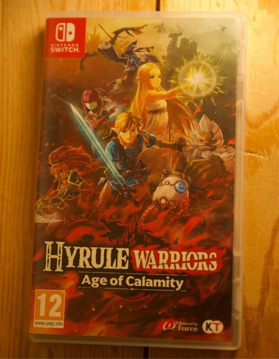 Hyrule Warriors Nintendo Switch Game Like New - Image 1