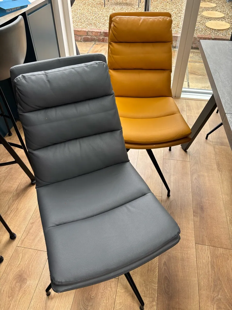 Chair - Image 3