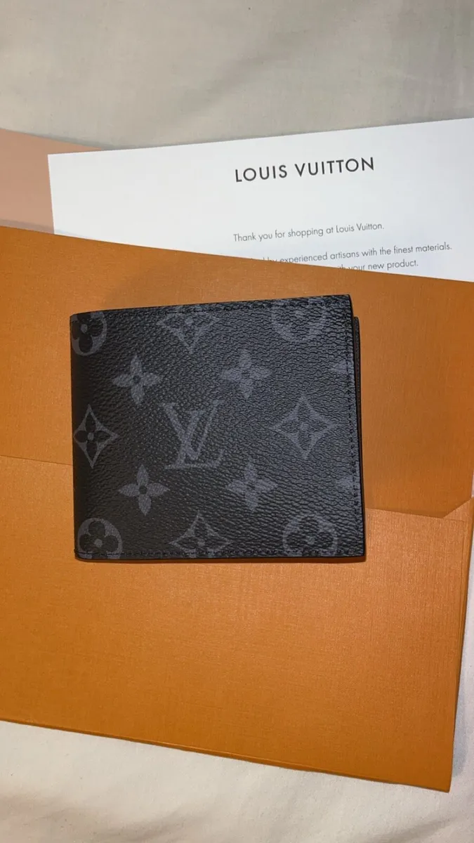 Louis Vuitton Male Marco Wallet - Image 1