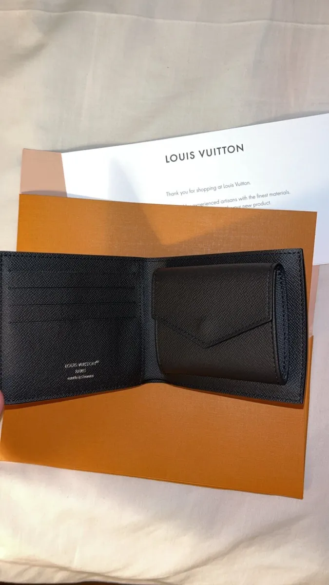 Louis Vuitton Male Marco Wallet - Image 2