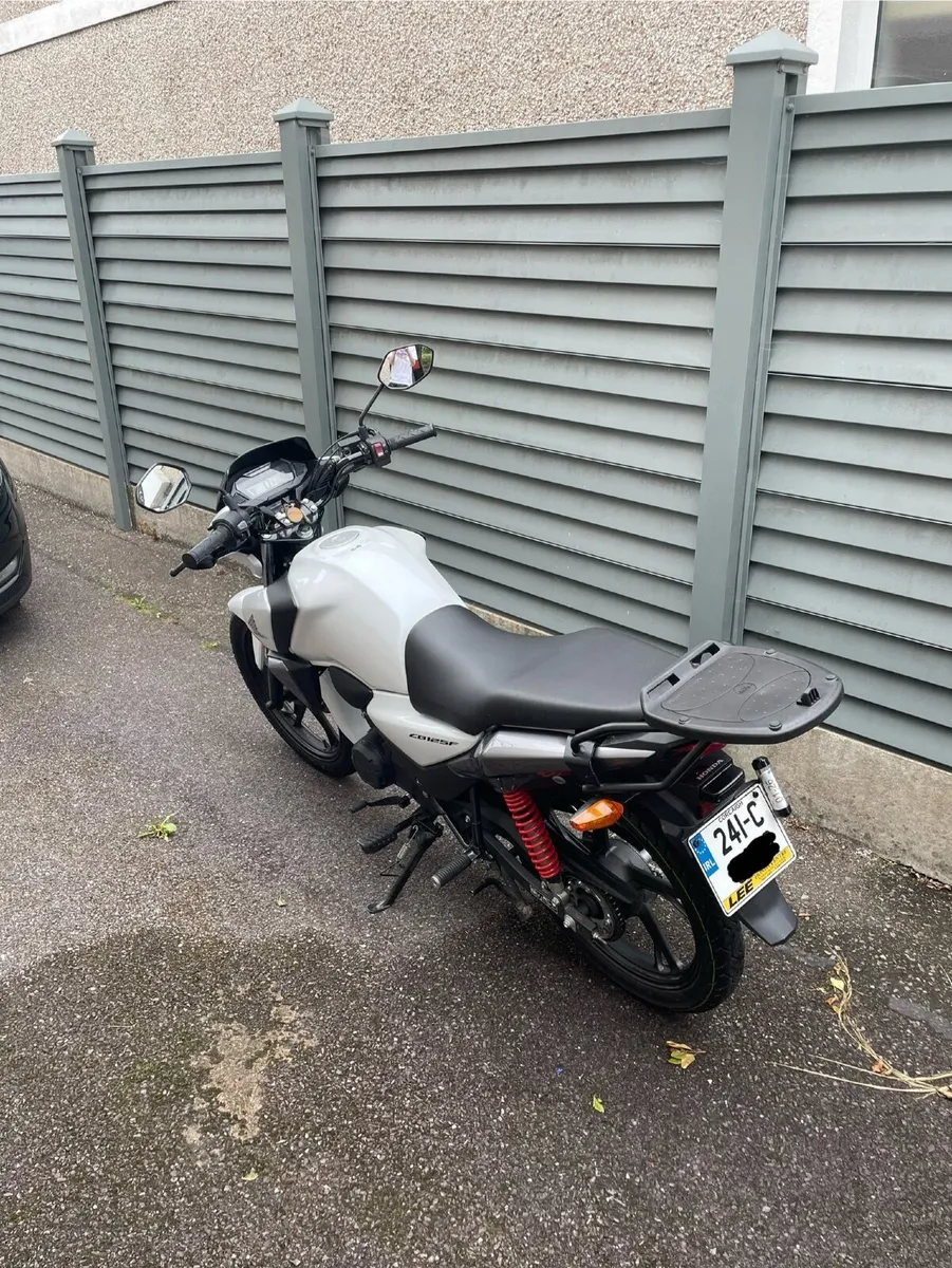 Honda CB125F 2024 (Price Negotiable) - Image 2