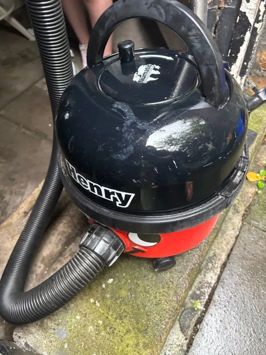 Henry hoover - Image 1