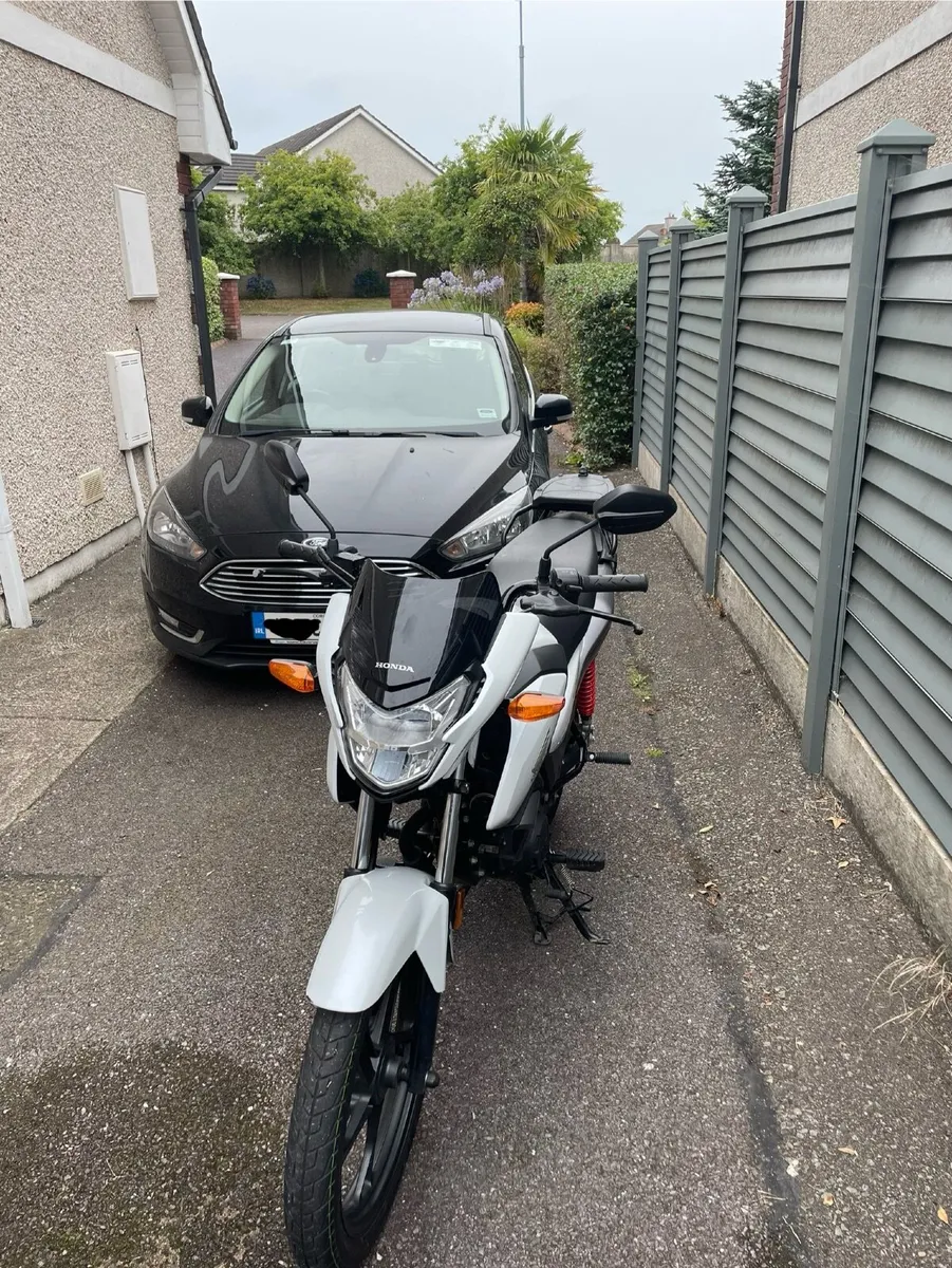 Honda CB125F 2024 (Price Negotiable) - Image 4