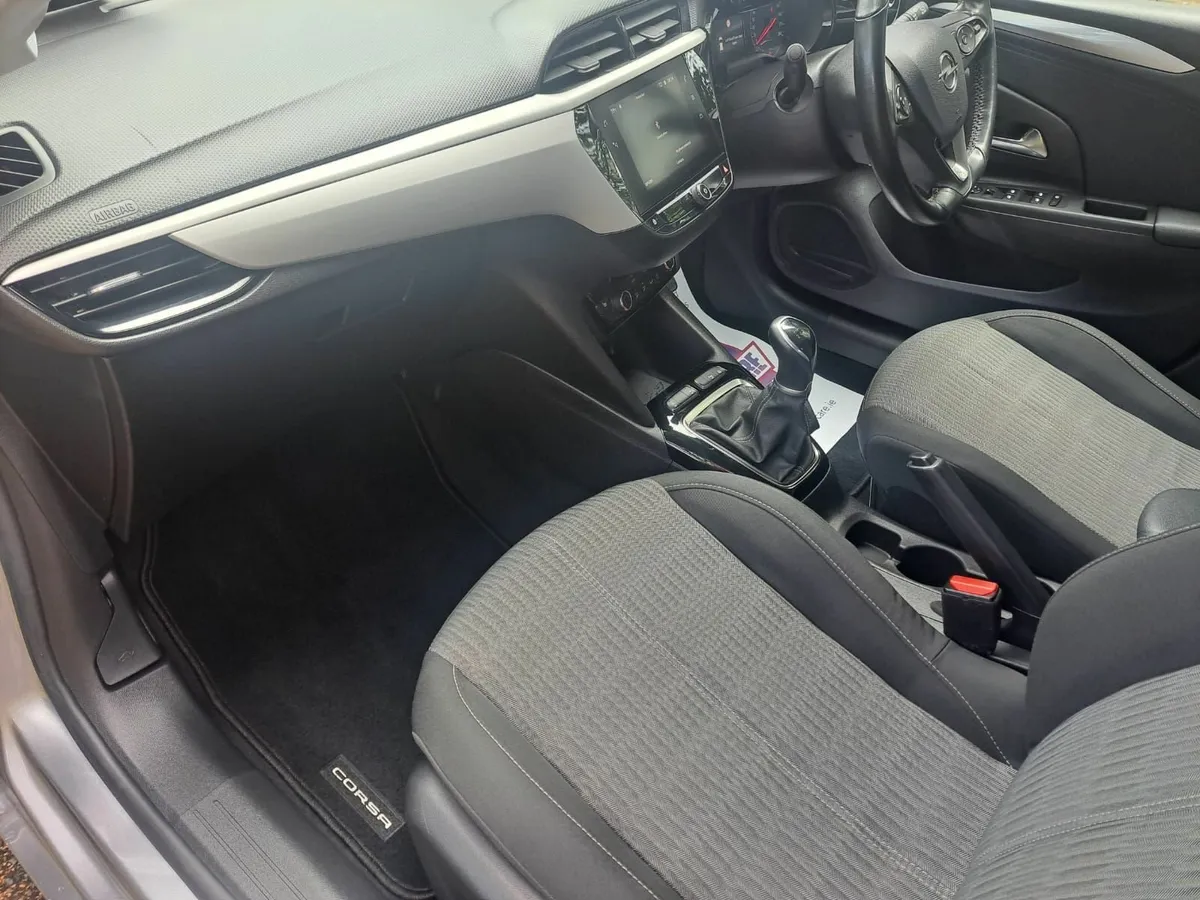 Opel Corsa 2021 - Image 2