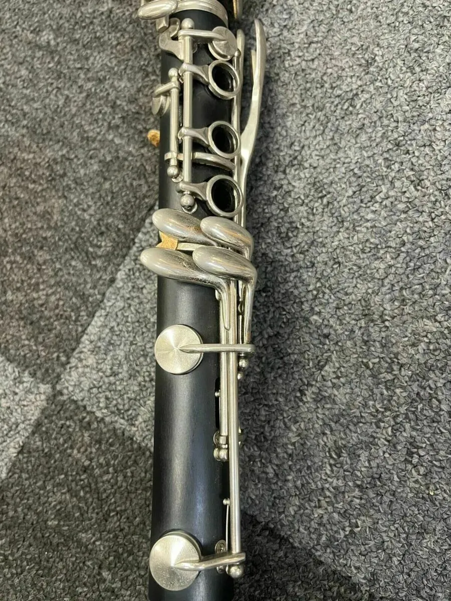 Antigua BB Clarinet - Image 2