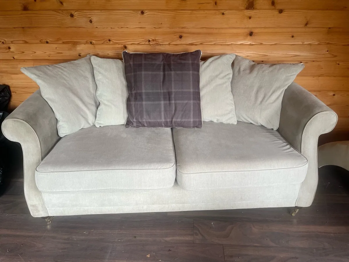 Sofa - Image 2