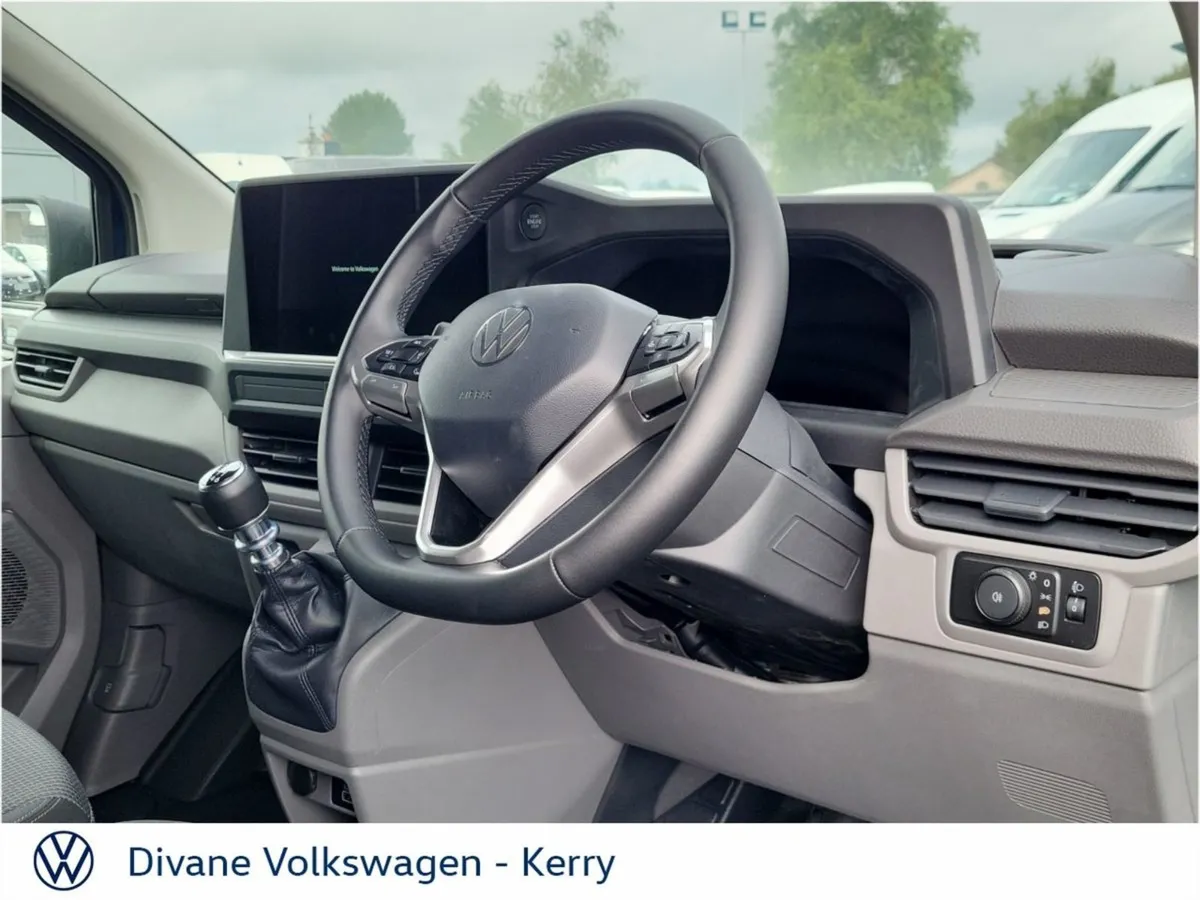 Volkswagen Transporter Trendline 2.0tdi 150BHP LW - Image 3
