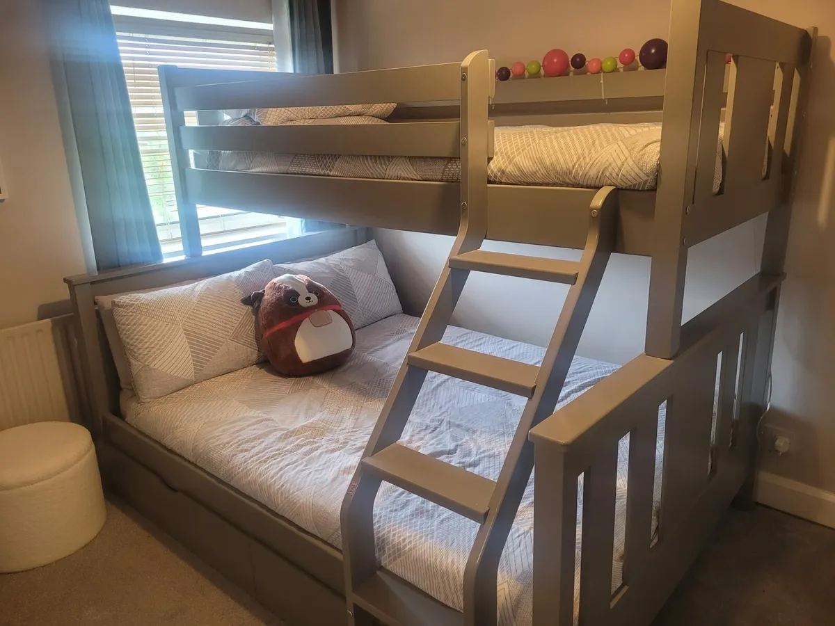 Bunk beds - Image 2