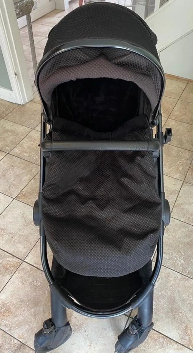 I Candy Travel System - Image 2