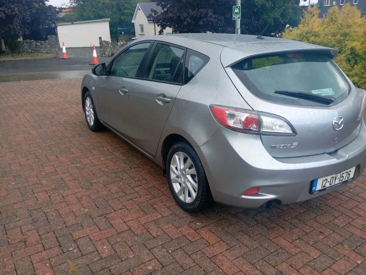 12 MAZDA 3 1.6 diesel NCT 7 2026 mint - Image 4
