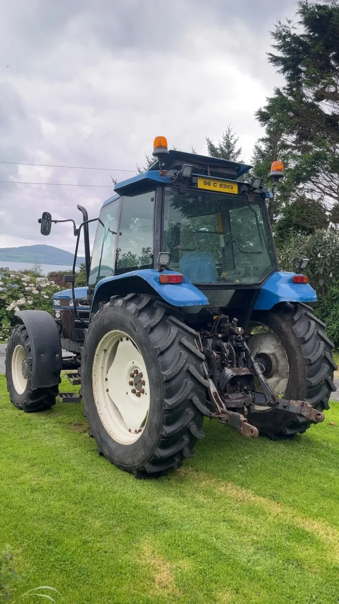 New Holland 7840 - Image 4