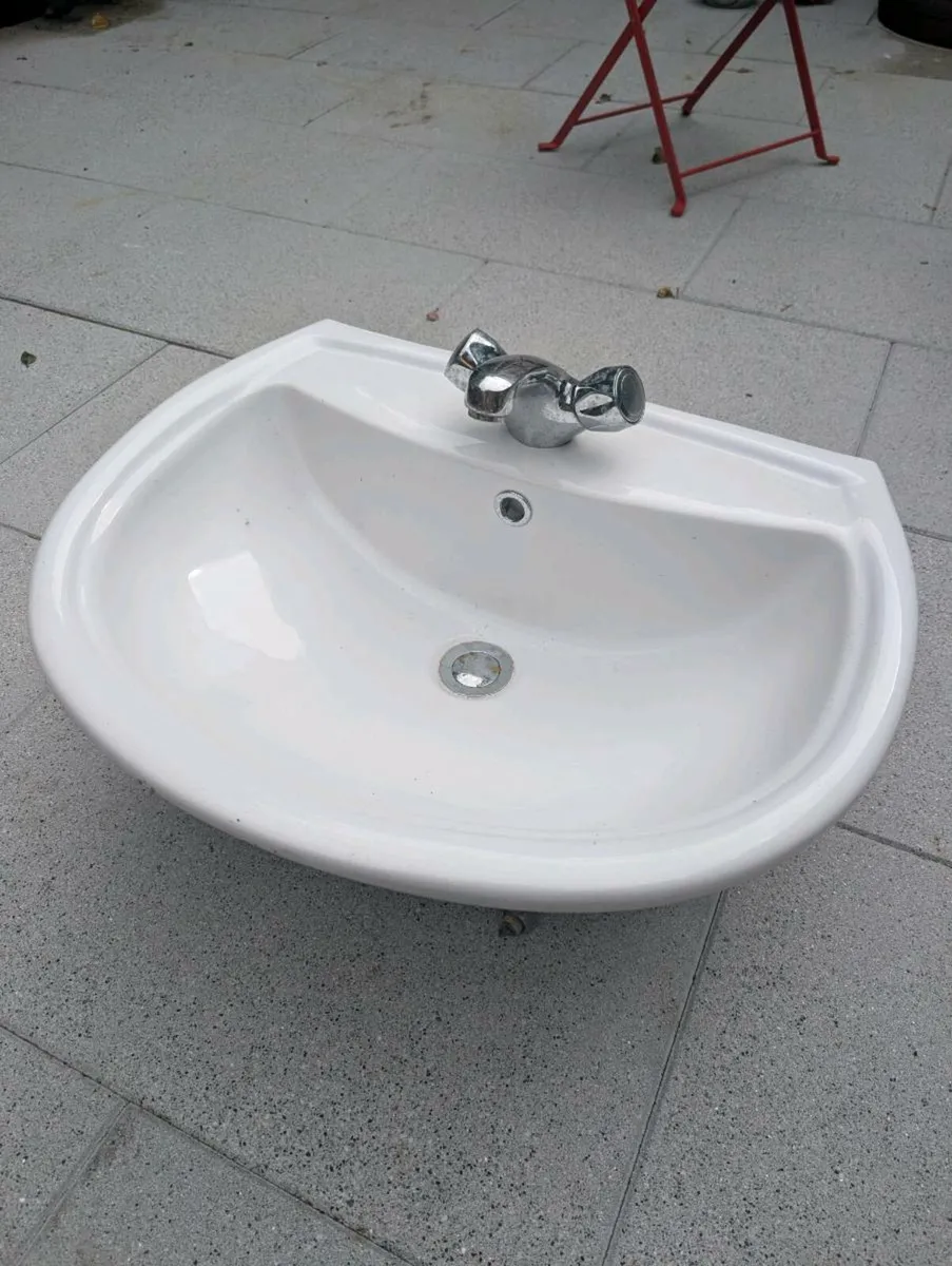 Basin - Image 1