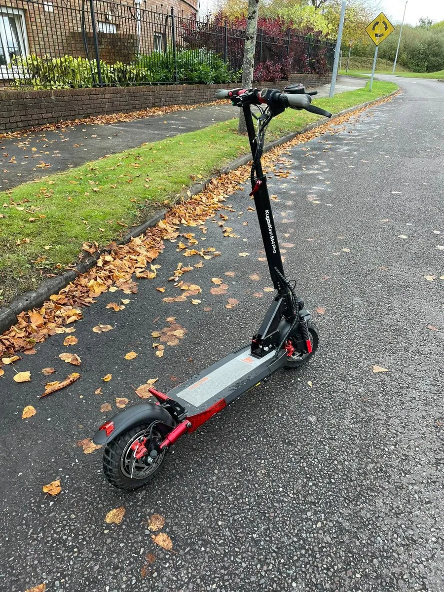 Kugookirin m4 pro electric scooter - Image 1