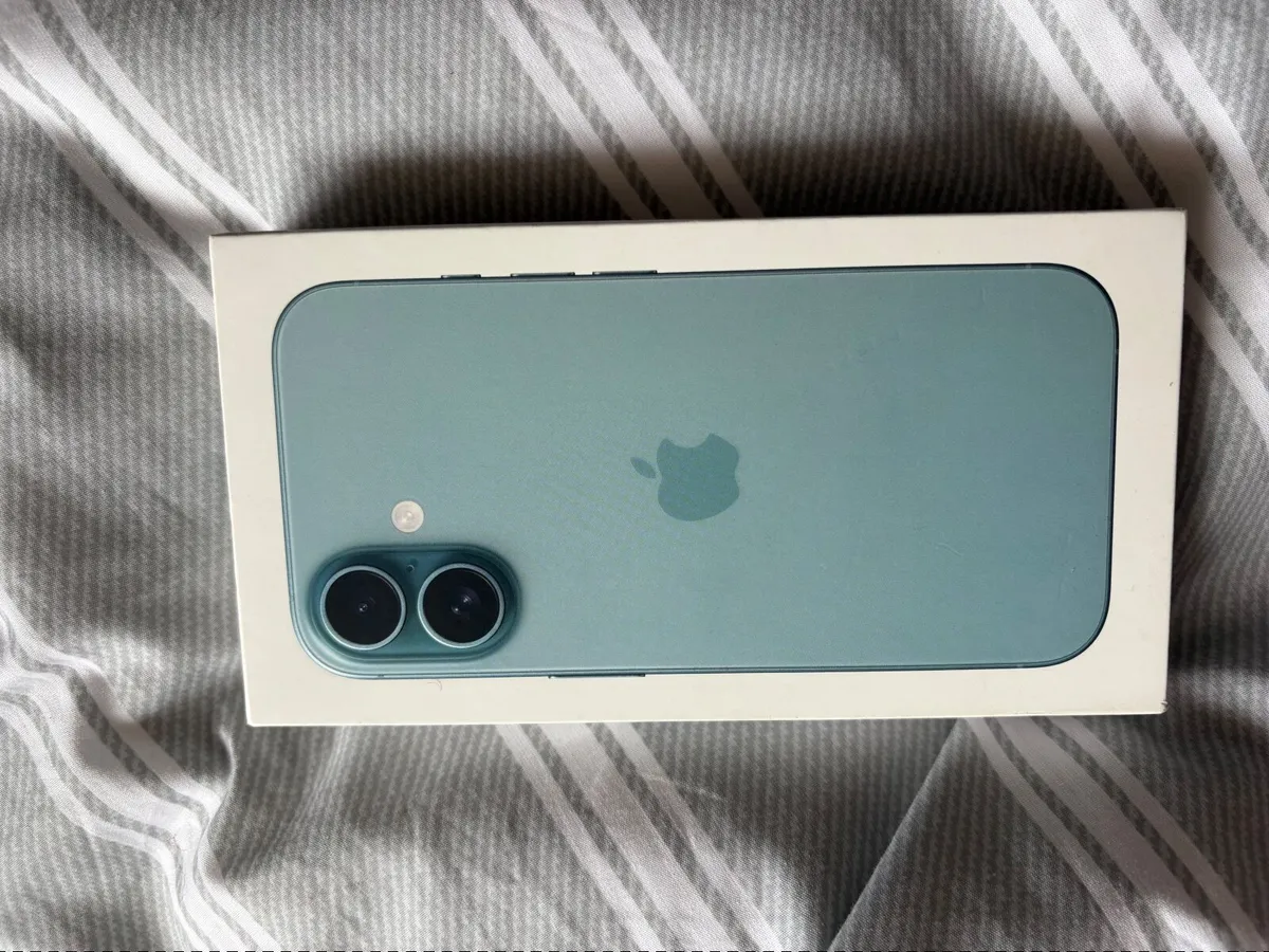 iPhone 16 128GB - Image 2