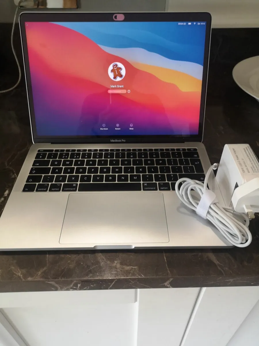 Mac Book Pro 14inch - Image 1