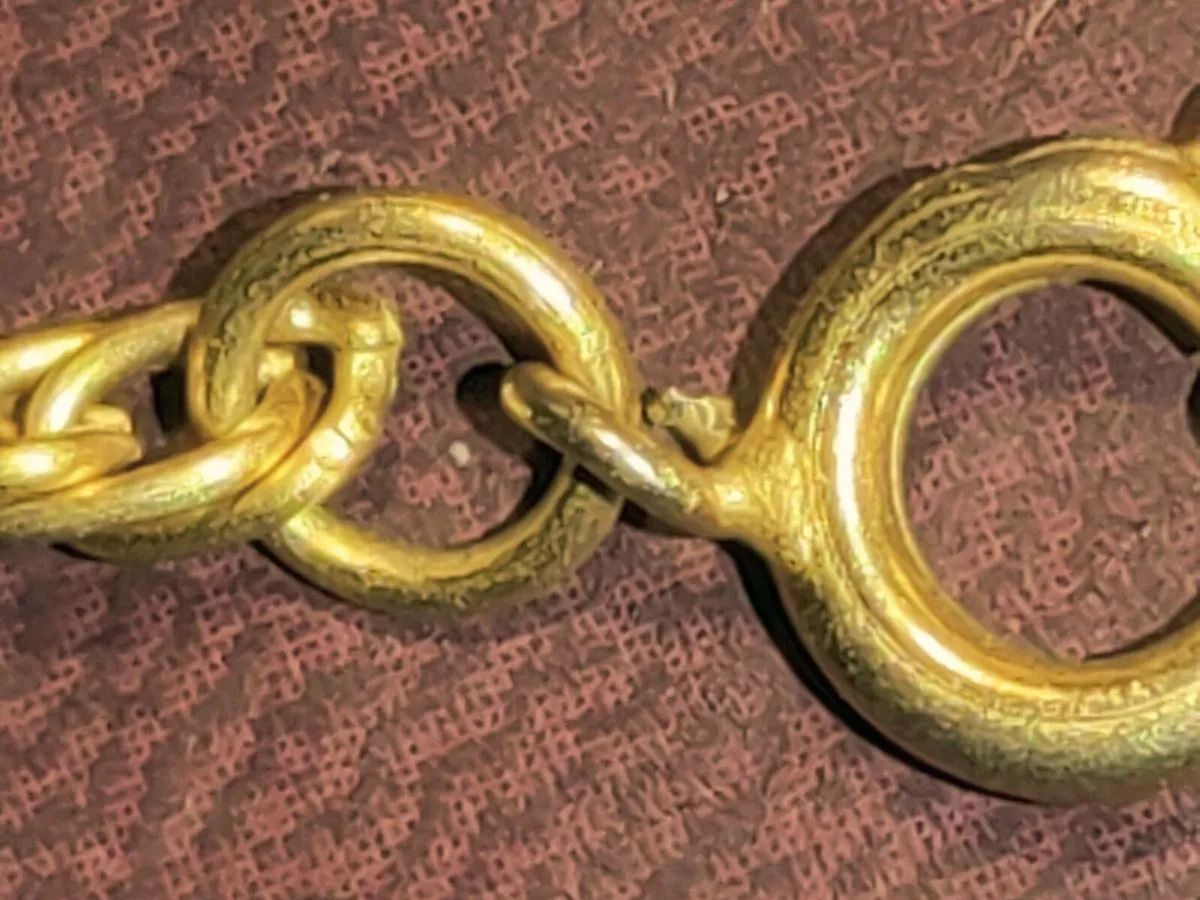 CUBAN TWIRLY, 9CT Solid Gold 8.72 Gram 22"Chain ! - Image 3
