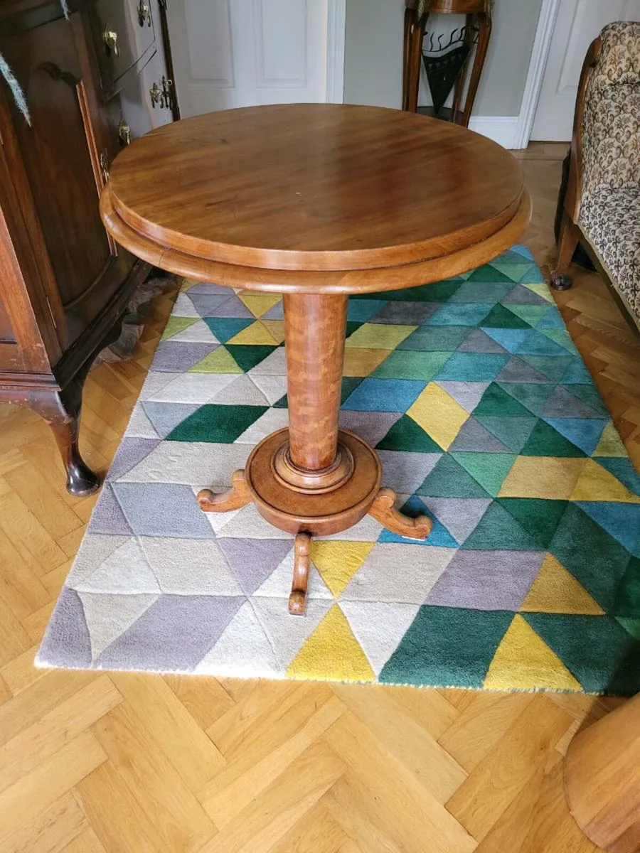 Table - Image 1