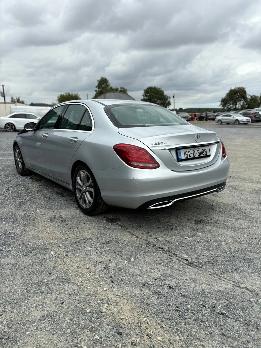 2016 C220 Automatic - Image 3