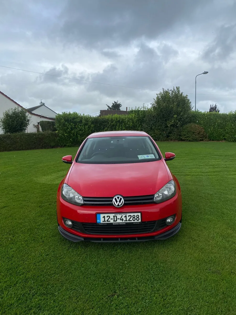 Volkswagen Golf Diesel Red - Image 2