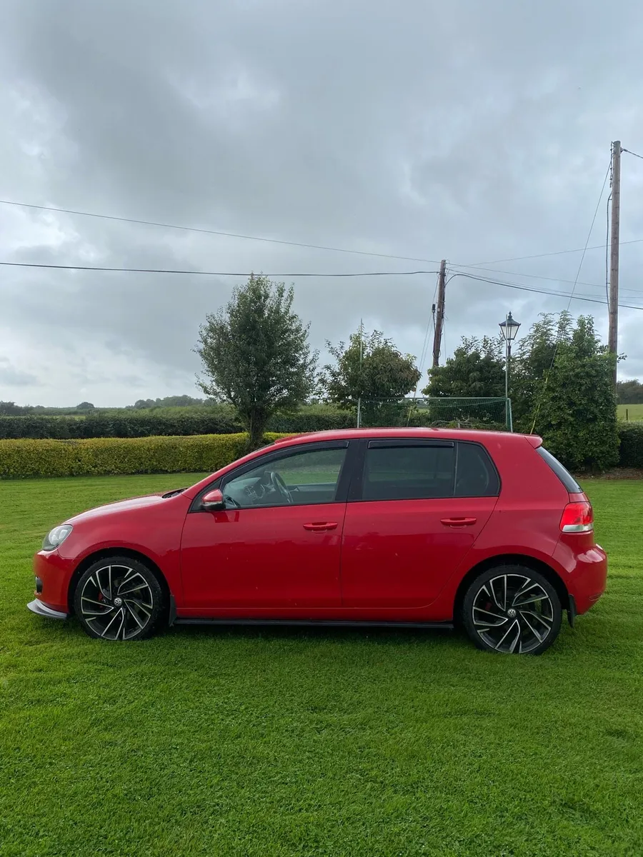 Volkswagen Golf Diesel Red - Image 4