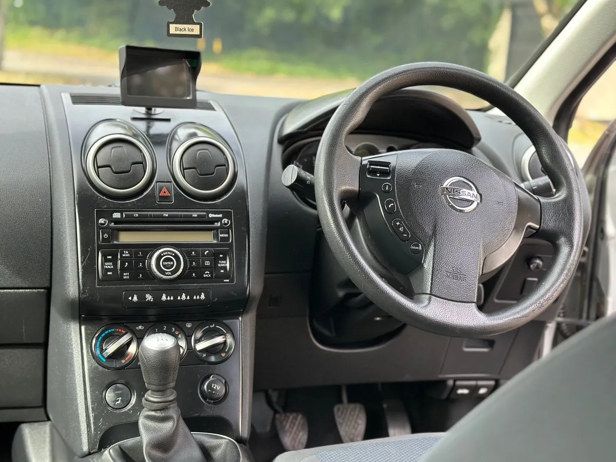 Nissan Qashqai 2008 - Image 3