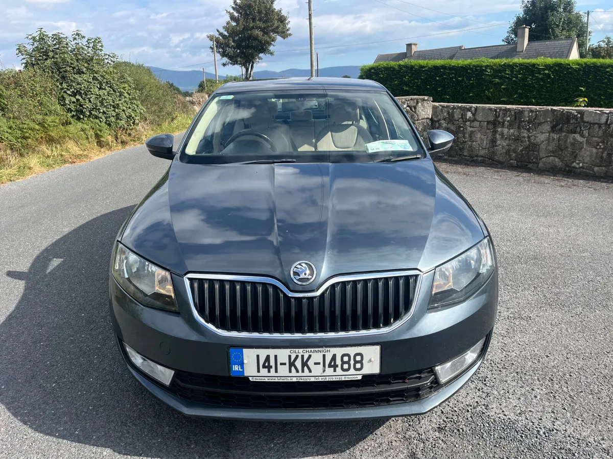 Skoda Octavia 2014 2.0 tdi elegance - Image 2