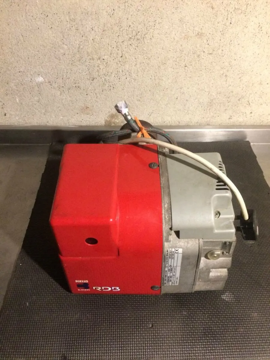Riello RDB oil Burner for Sale - Image 1