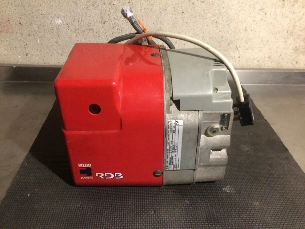 Riello RDB oil Burner for Sale - Image 2