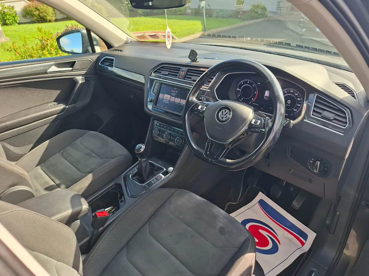 Volkswagen Tiguan 2017 - Image 4