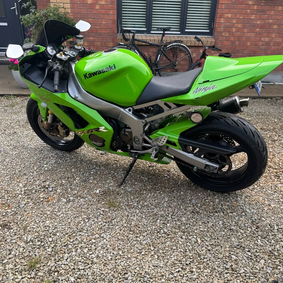 Kawasaki Ninja ZX6RR - Image 4