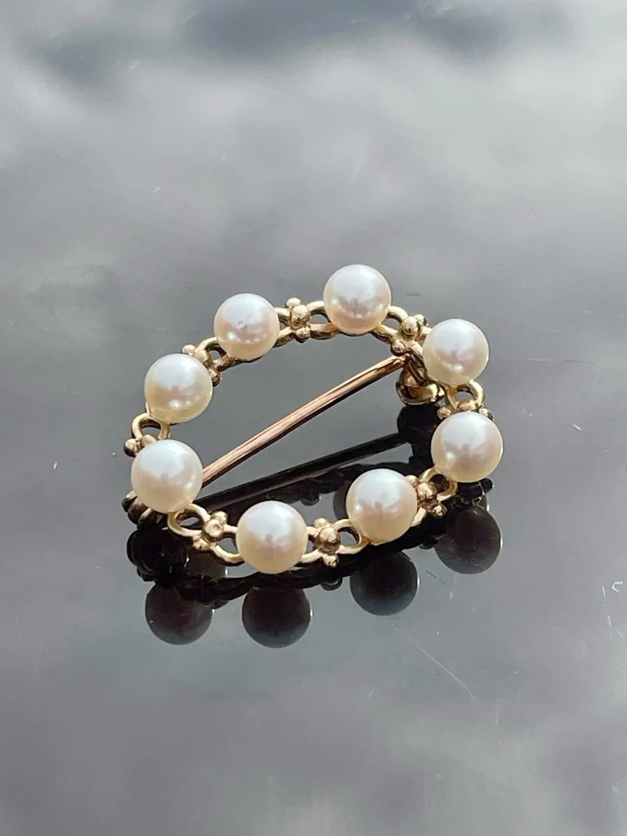 9ct Gold Pearl Brooch - Image 1