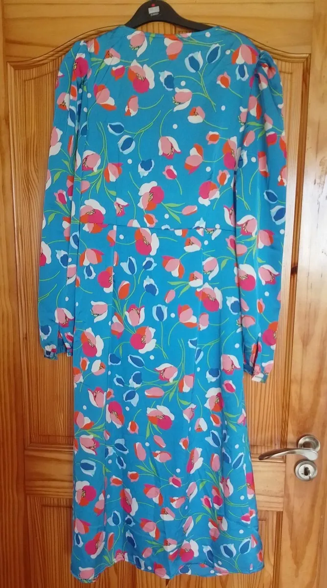 Dresses - Image 3