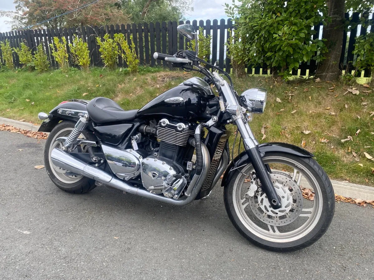 2010 triumph thunderbird 1600cc - Image 1