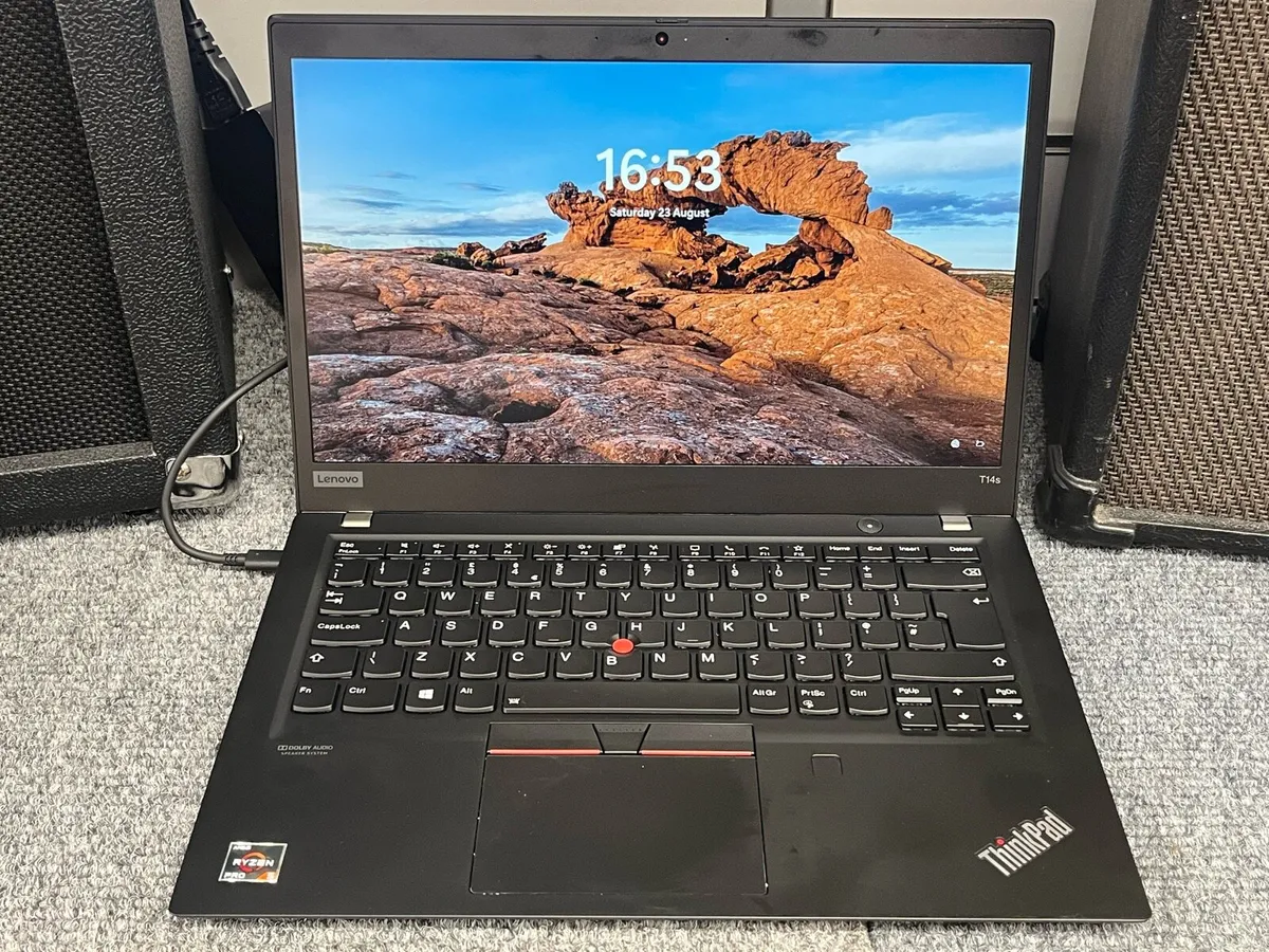 Lenovo Thinkpad T14s Laptop - Image 1