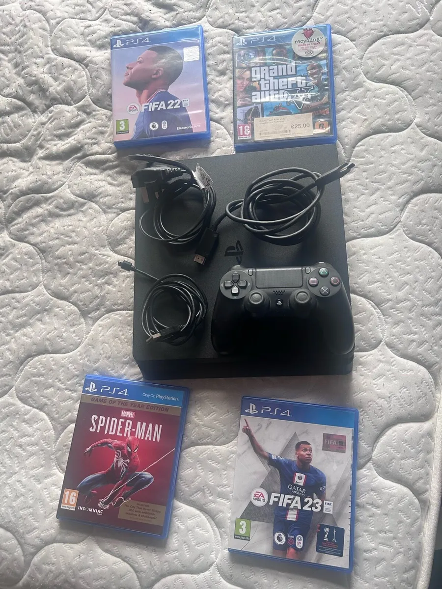 PS4