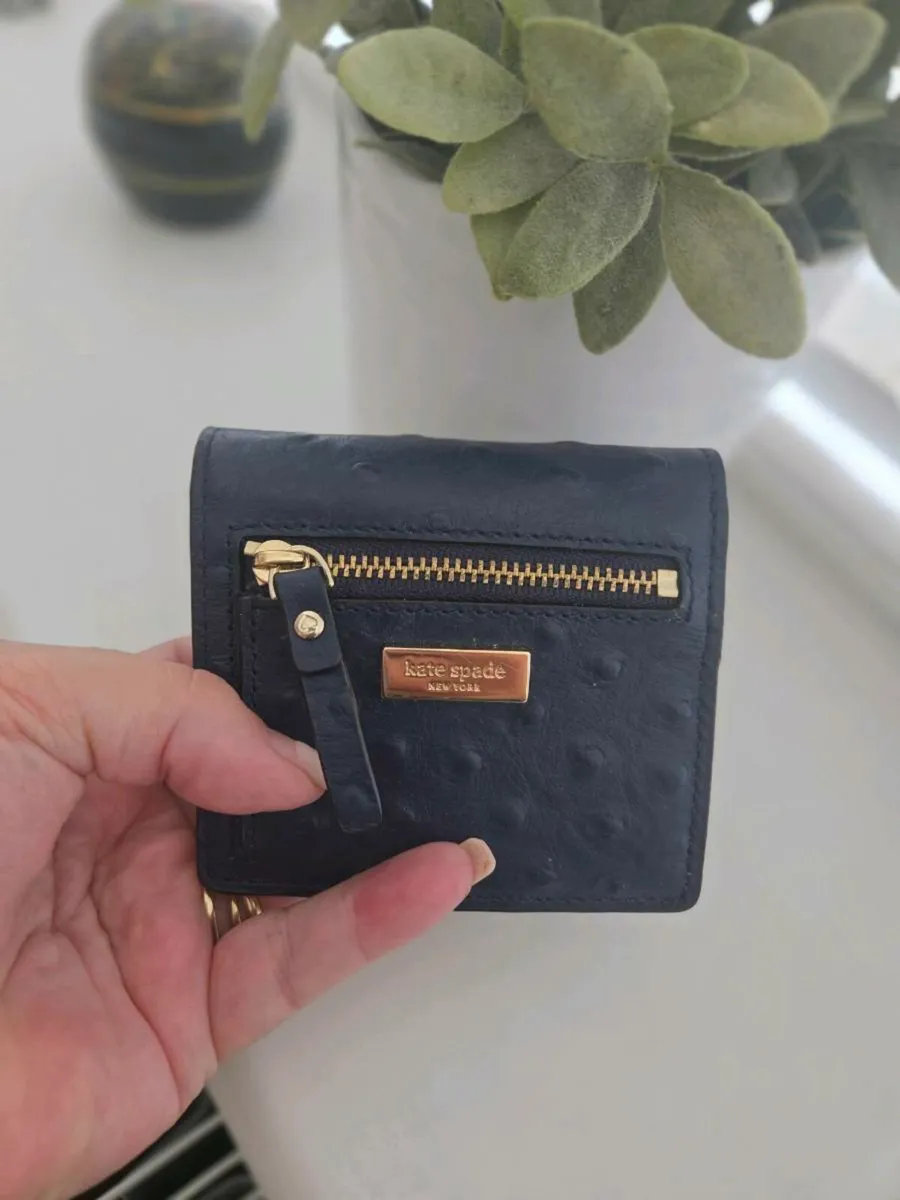 Kate Spade wallet - Image 4
