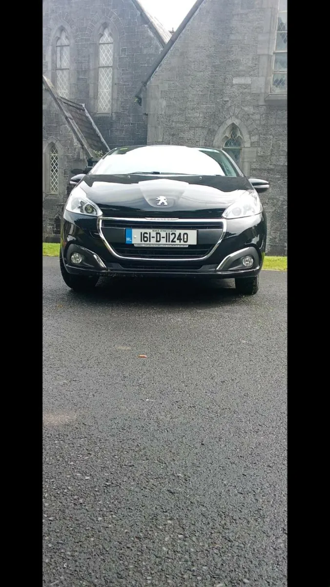 161'peugot 208 - Image 4