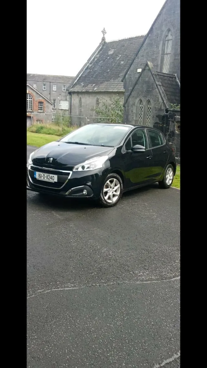 161'peugot 208 - Image 1