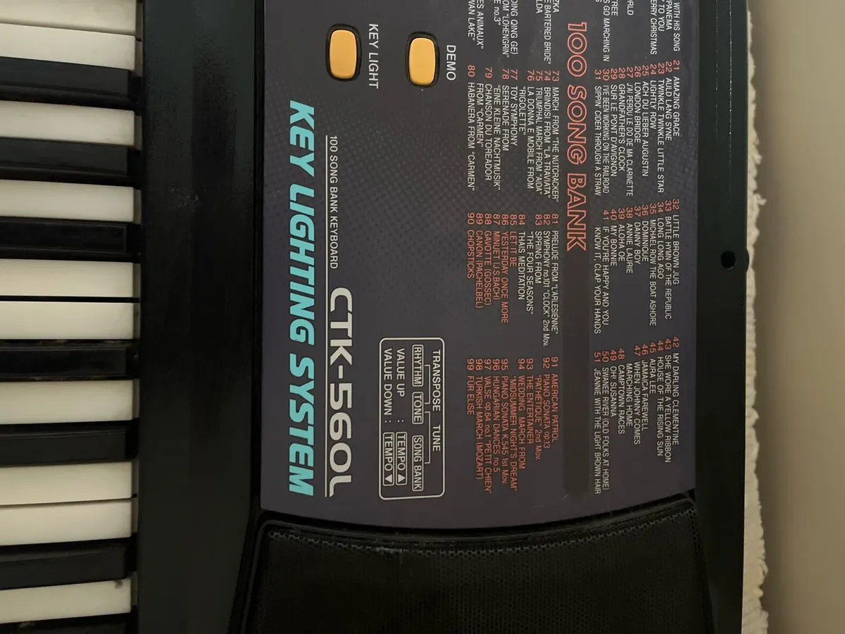 Electronic keyboard - Image 3