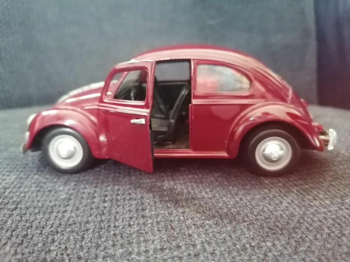 VW Volkswagen 1955 Beetle Bug SS7707 Die cast Car - Image 3
