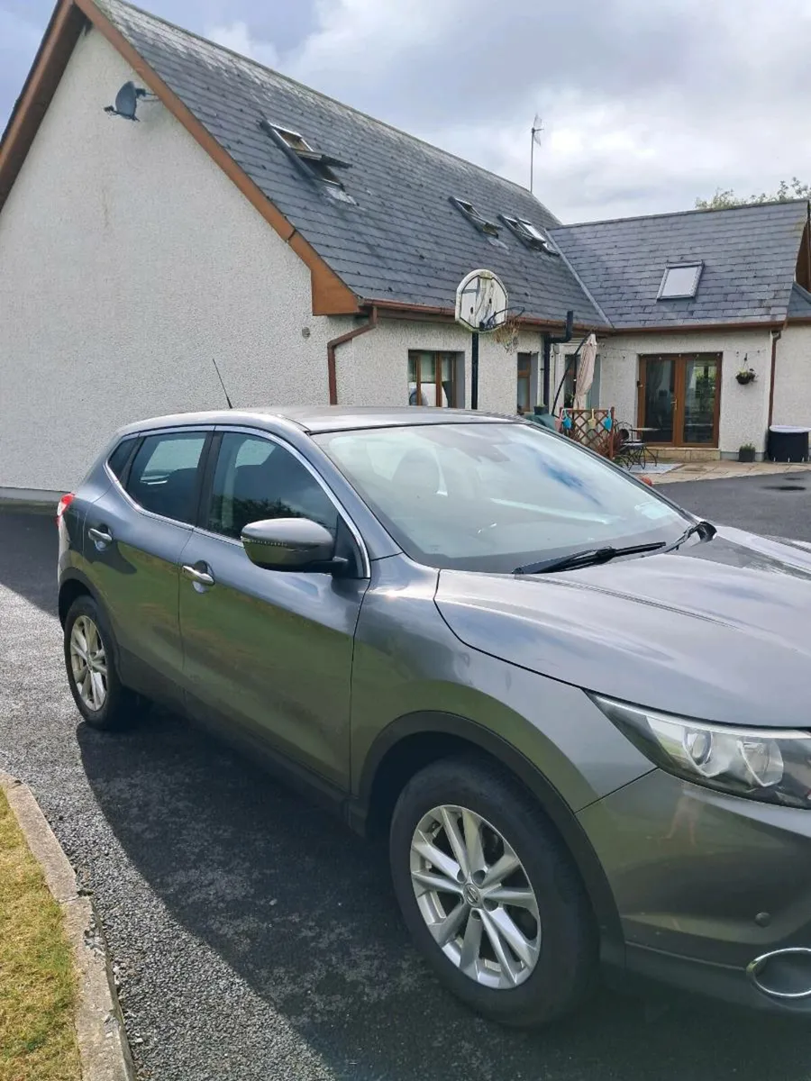 Car - Image 2