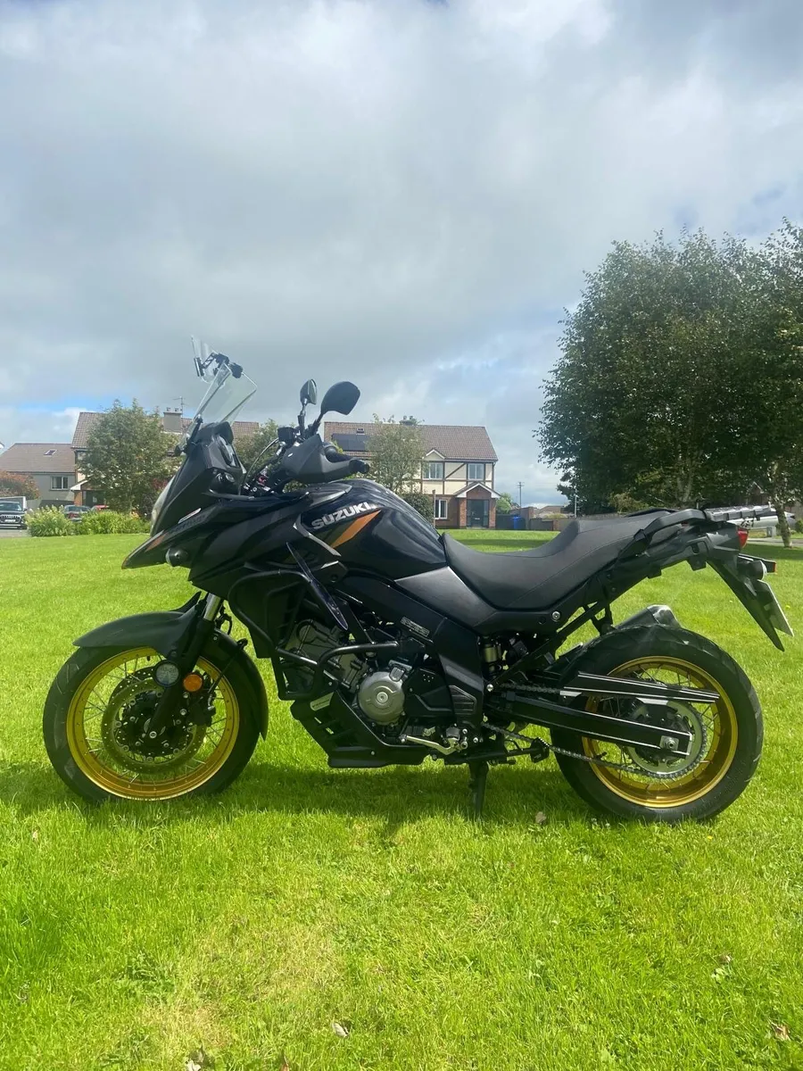 Suzuki V-Strom 650 XT - Image 1