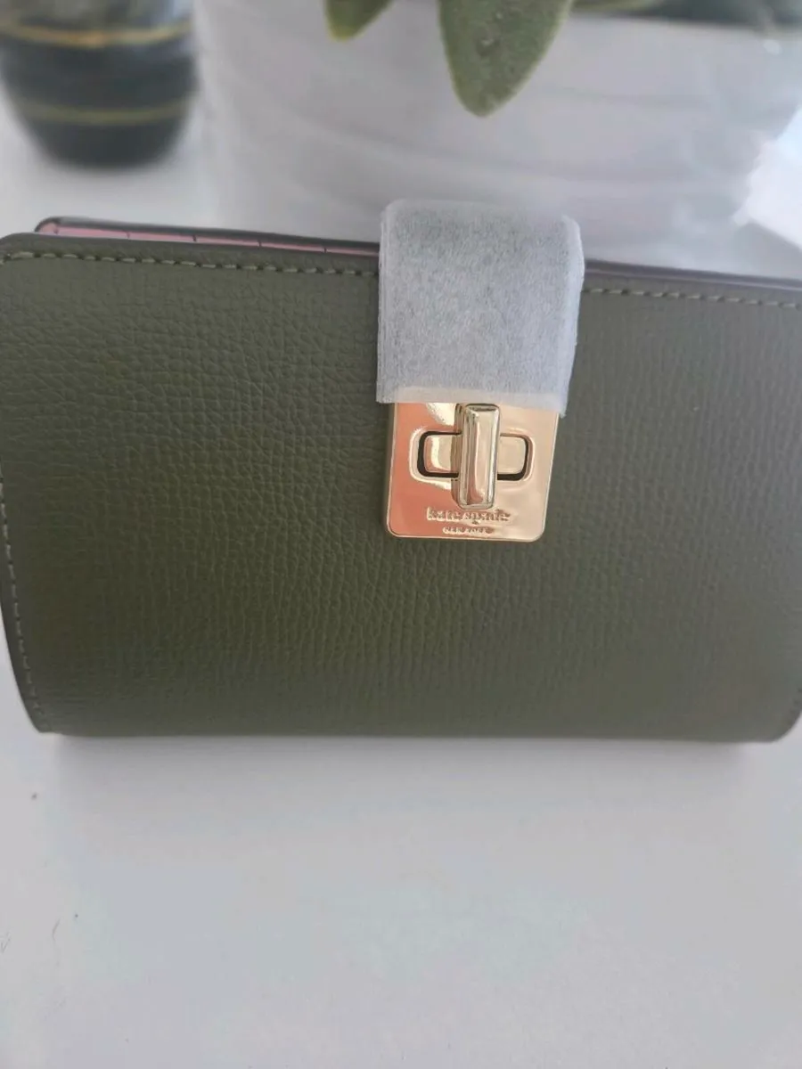 Kate Spade wallet - Image 1