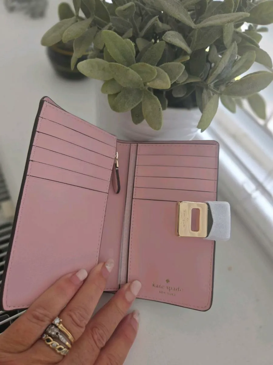 Kate Spade wallet - Image 2